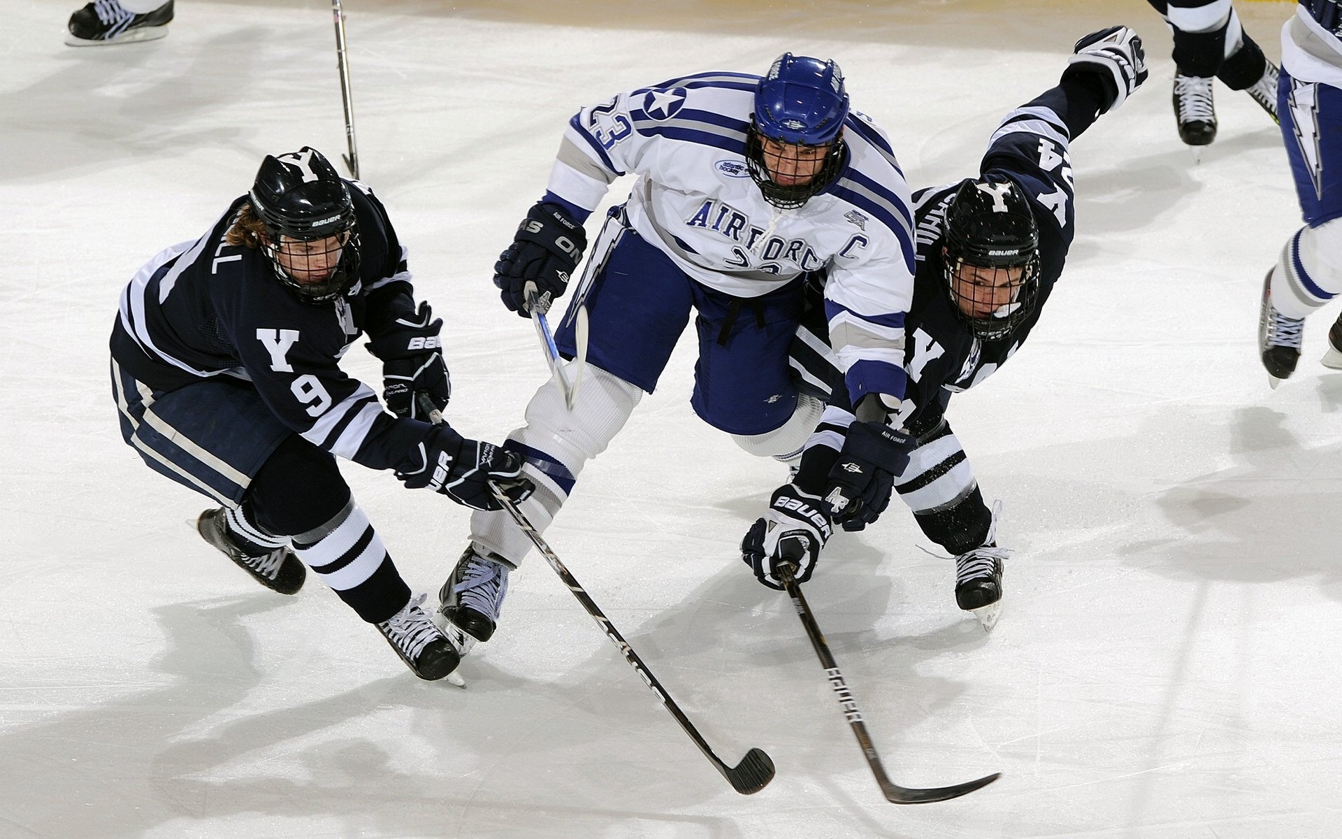 霍特·巴雷特:凭借冷静的决策和出色的视野,成为全黑队不可或缺的领导者